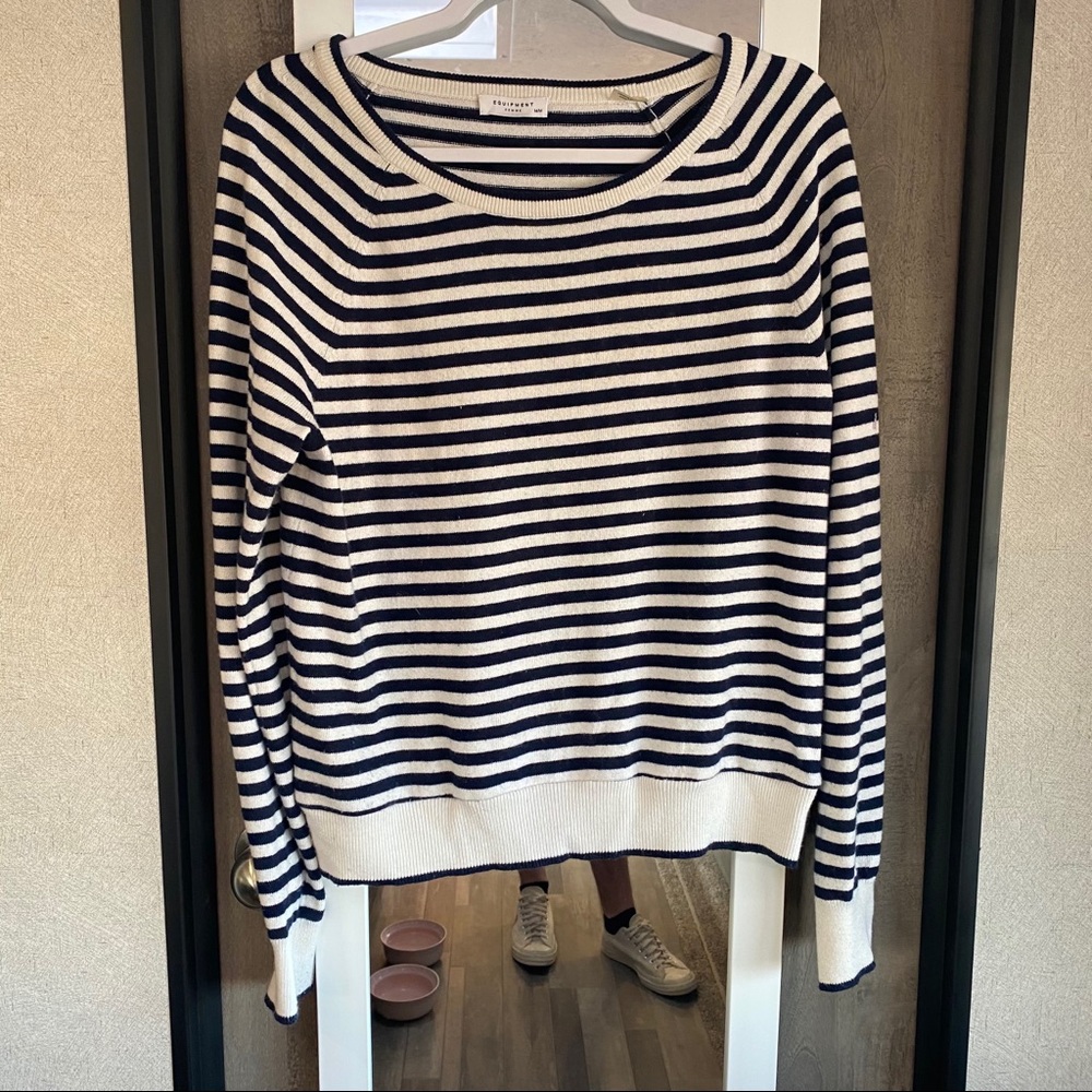 Equipment Navy and White Striped Mariniere Cotton Sweater Medium